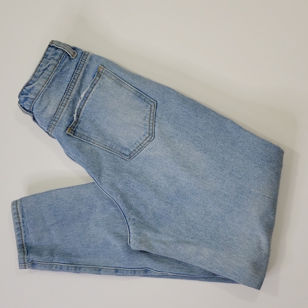PLT Denim Mom Distressed Jeans SZ 2  2/$20